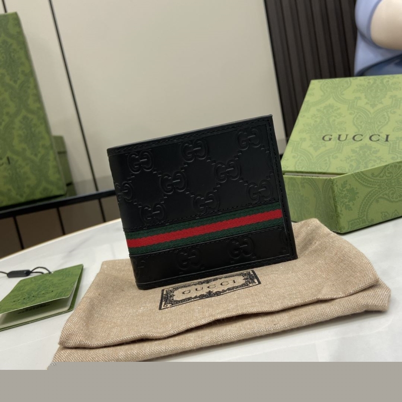 G*u*i wallets & purse